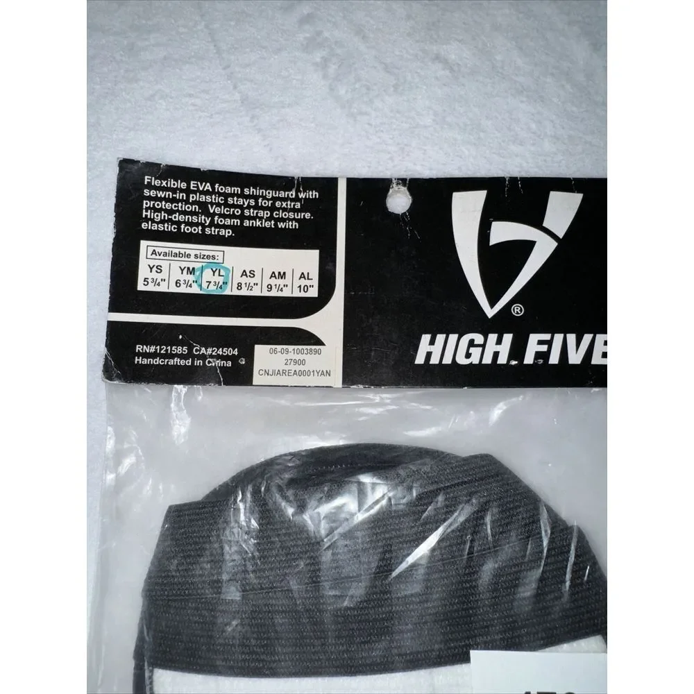 NEW High Five Sportswear YOUTH LARGE Premium RED‎ Soccer Shinguard